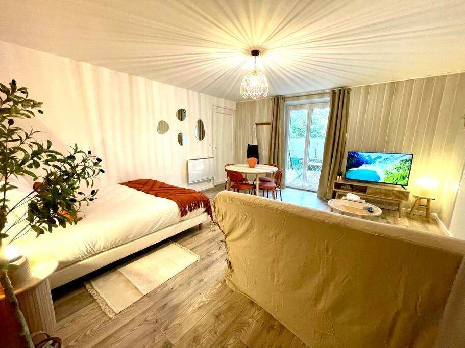 Grand Chez Soi - Queen Size Bed - Terrasse *
